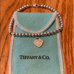 Tiffany & Co. bead bracelet with heart